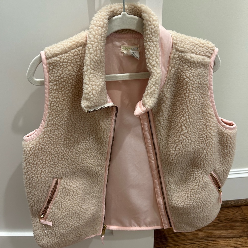 Crew cuts - tan/cream fuzzy vest